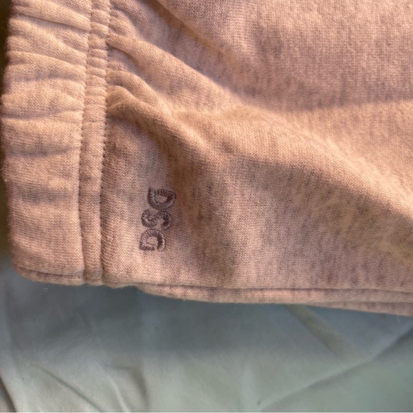 DWS crop top size large with tags 🏷️ - Picture 4 of 6